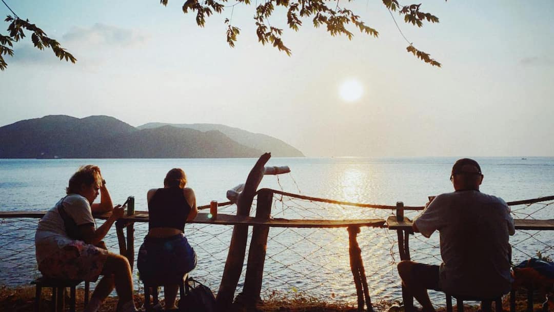 Vacation Benefits For Health: दिल-दिमाग की खुशी के लिए कितने दिन मिलनी चाहिए छुट्टियां? साइंस ने सुलझाई ऑफिस ऑवर्स की गुत्थी