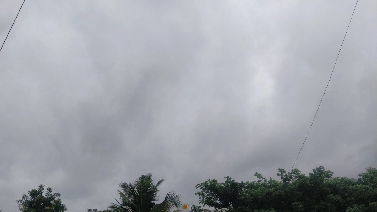 Jammu Weather Forecast for April 8: पश्चिमी विक्षोभ से जम्मू में छाए बादल, तापमान में गिरावट और हल्की बारिश के आसार