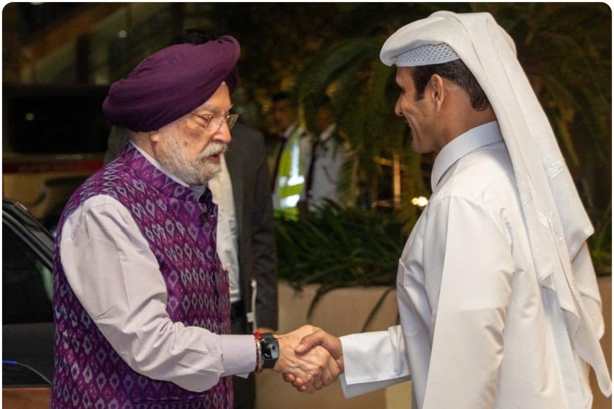 मिडिल ईस्ट में बजा भारत का डंका, एनर्जी सेक्टर में हुआ मास्टरस्ट्रोक, PM मोदी का कतर के अमीर को खास मैसेज