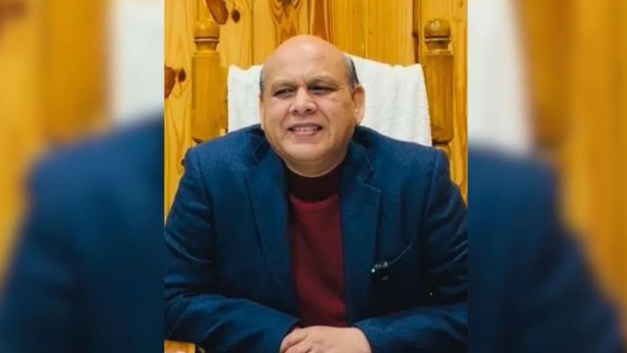 बरेली के इन अस्पतालों में पकड़ा गया आयुष्मान कार्ड का खेल, सीएमओ की छापेमारी से हड़कंप, फर्जीवाड़ा, अनट्रेंड स्टाफ