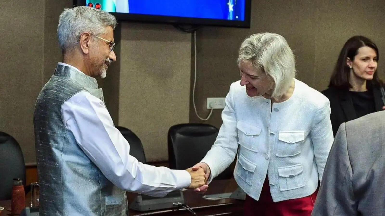 अस्थिर ग्लोबल ऑर्डर के बीच भारत के लिए क्या है EU की रणनीतिक सोच? ​एंजेलिका निबलर ने दिया जवाब