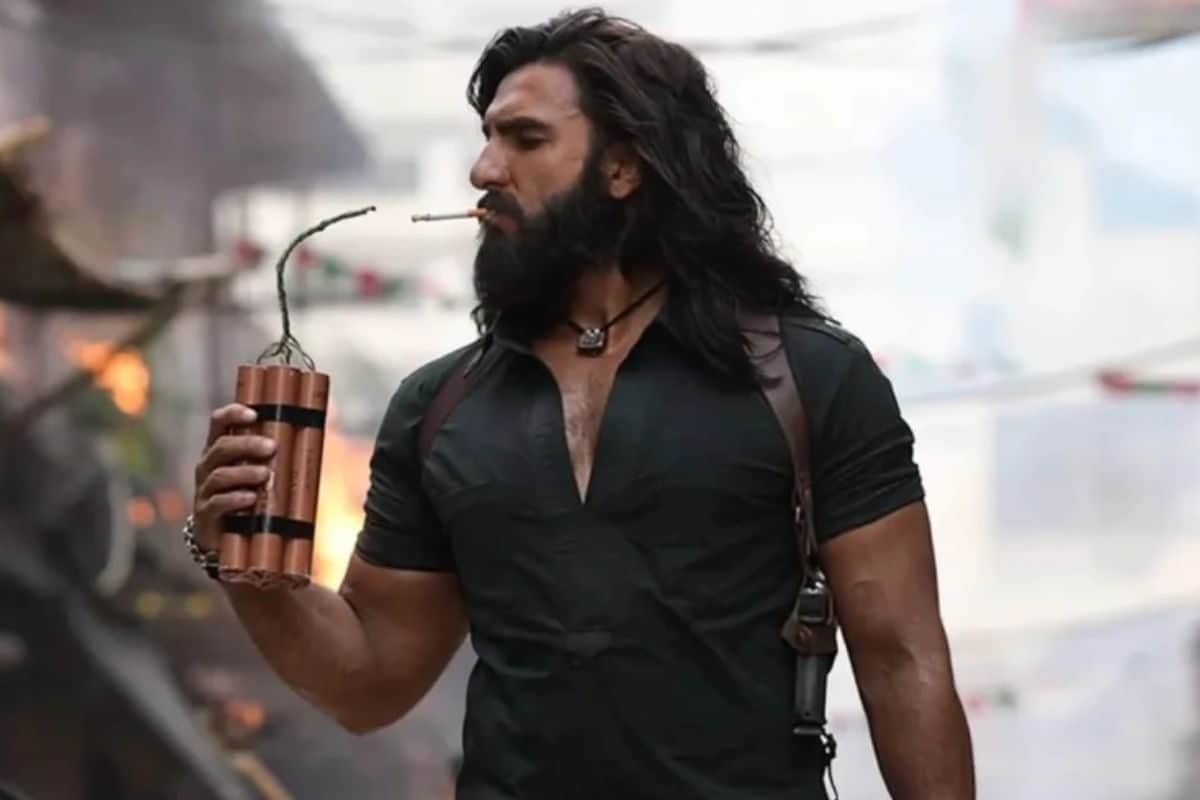 'धुरंधर 2' के बाद अब इस फिल्म में दिखेंगे रणवीर सिंह, खुद करेंगे प्रोड्यूस, हिट डायरेक्टर की बेटी संग बनेगी जोड़ी
