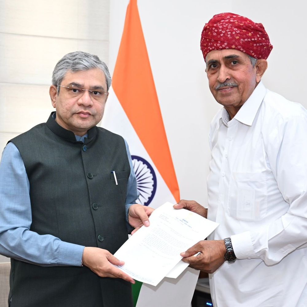 जालोर से दक्षिण भारत के लिए स्पेशल ट्रेन की मांग:सांसद चौधरी ने रेल मंत्री अश्विनी वैष्णव से की मुलाकात