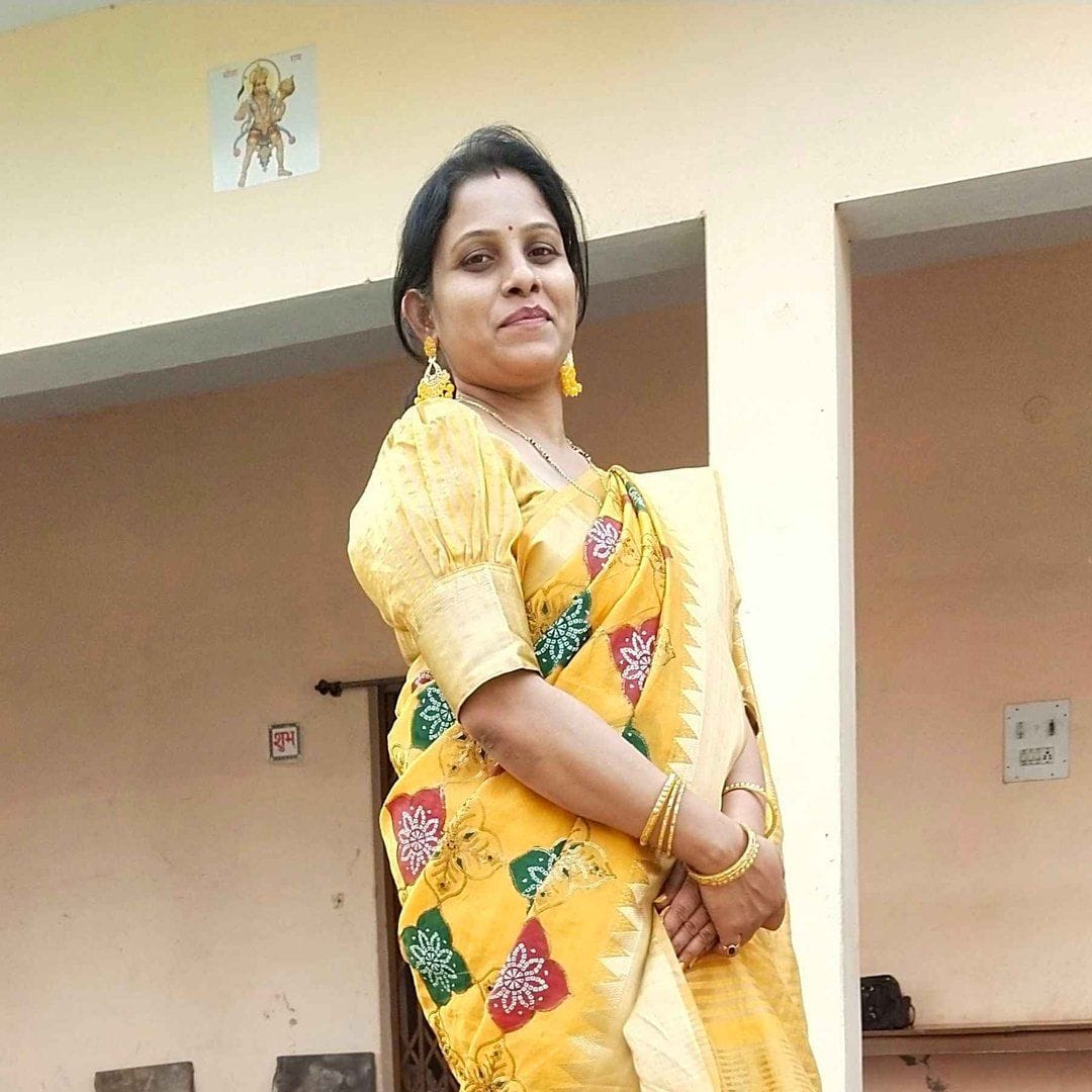 Durg: अफीम की खेती मामले में ग्रामीण कृषि विस्तार अधिकारी को कलेक्टर ने किया निलंबित, संभागायुक्त ने किया बहाल