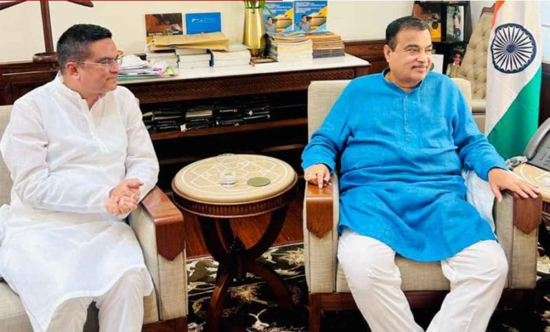 रायपुर-नागपुर हाईवे पर दो फ्लाईओवर की मांग, विधायक रिकेश सेन ने नितिन गडकरी से की मुलाकात