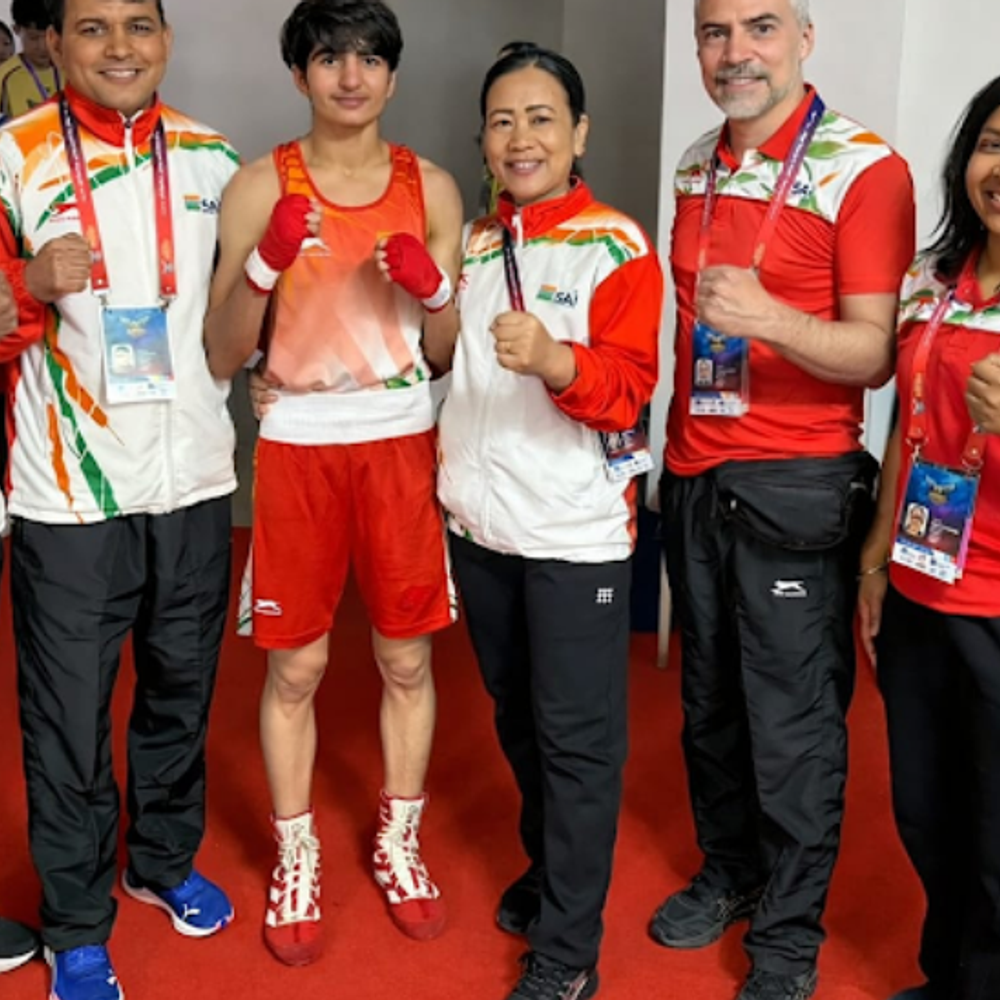 एशियन बॉक्सिंग चैंपियनशिप में 11 मेडल पक्के:मीनाक्षी और जैस्मिन सहित 5 महिला बॉक्सर सेमीफाइनल में; 6 पुरुष मुक्केबाजों ने भी मेडल पक्के किए