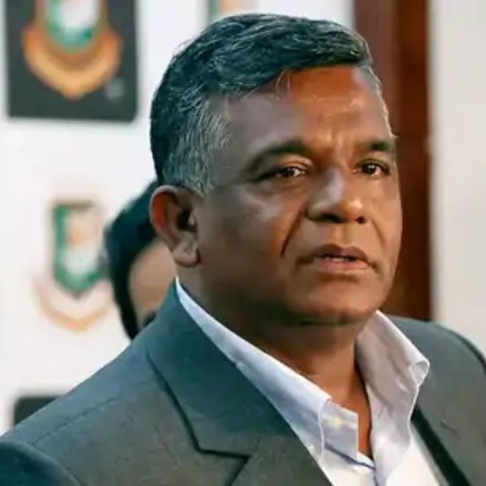 टी-20 वर्ल्डकप विवाद के बाद BCB प्रेसिडेंट को हटाया:तमीम इकबाल को एड-हॉक कमेटी का हेड बनाया; 90 दिन के अंदर चुनाव होंगे