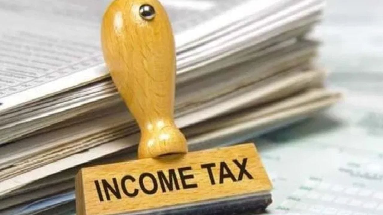 फाइलिंग से पहले चेक करें ये 7 जरूरी फीचर्स! नए टैक्स पोर्टल ने बदला काम करने का अंदाज, जानें पूरी डिटेल
