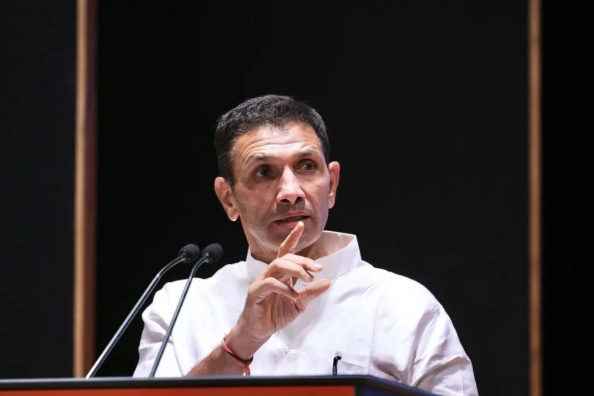 एमपी में गेहूं खरीदी पर गरमाई सियासत, जीतू पटवारी ने केंद्रीय मंत्री के निवास पर बैठने का ऐलान किया