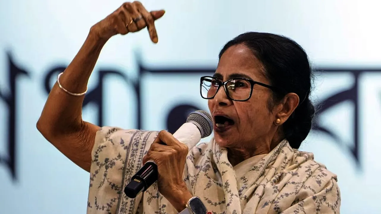 ममता बनर्जी की हत्या की साजिश! बंगाल चुनाव के बीच सिटिंग सीएम के दावे ने बढ़ाई सियासी धड़कनें, क्या बोली BJP?
