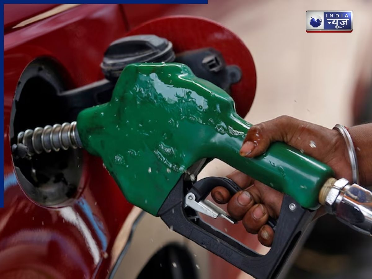 UP Petrol Diesel Price 4 April: यूपी में पेट्रोल-डीजल का बड़ा उलटफेर! सस्ता हुआ सफर या बढ़ेगा खर्च?