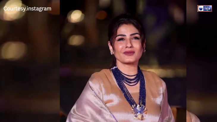 माता रानी नेकलेस के साथ लपेटी बेशकीमती 'स्नेक वॉच', Raveena Tandon के एक्सेसरीज कलेक्शन ने सोशल मीडिया पर मचाई धूम!