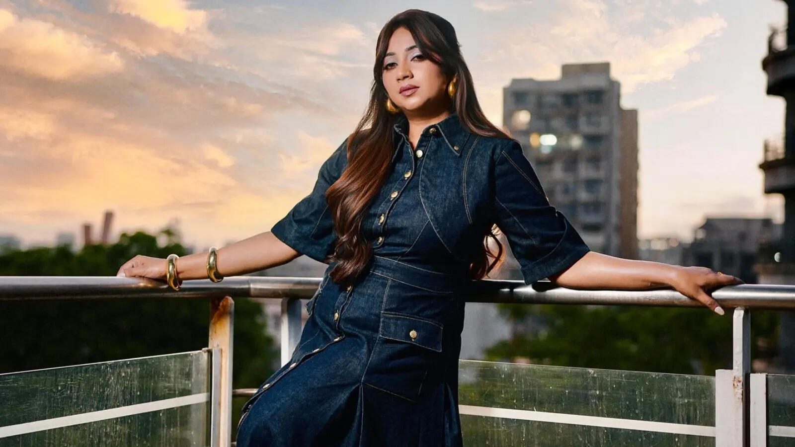 श्रेया घोषाल ने मुंबई में खरीदा ₹29.70 करोड़ का नया घर, हर साल ₹10-₹12 करोड़ कमाई, अरबों में नेट वर्थ