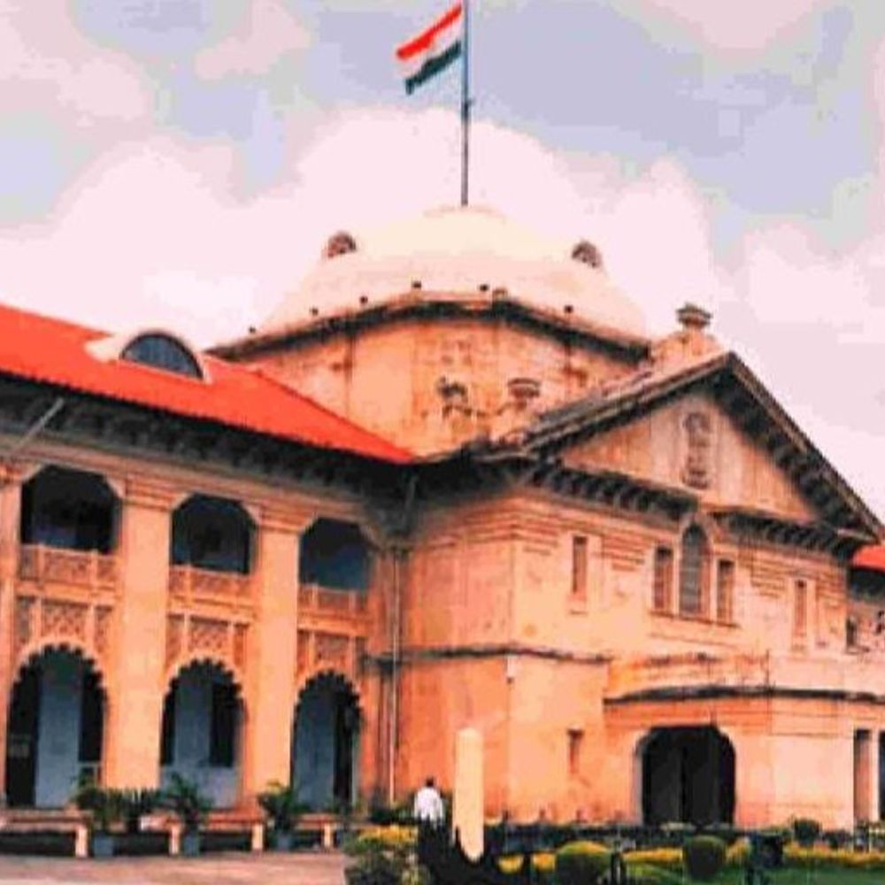 निलंबित जेल अधीक्षक और जेलर की गिरफ्तारी पर रोक:नोएडा के स्क्रैप माफिया रवि काना को बांदा जेल से छोड़े जाने का मामला